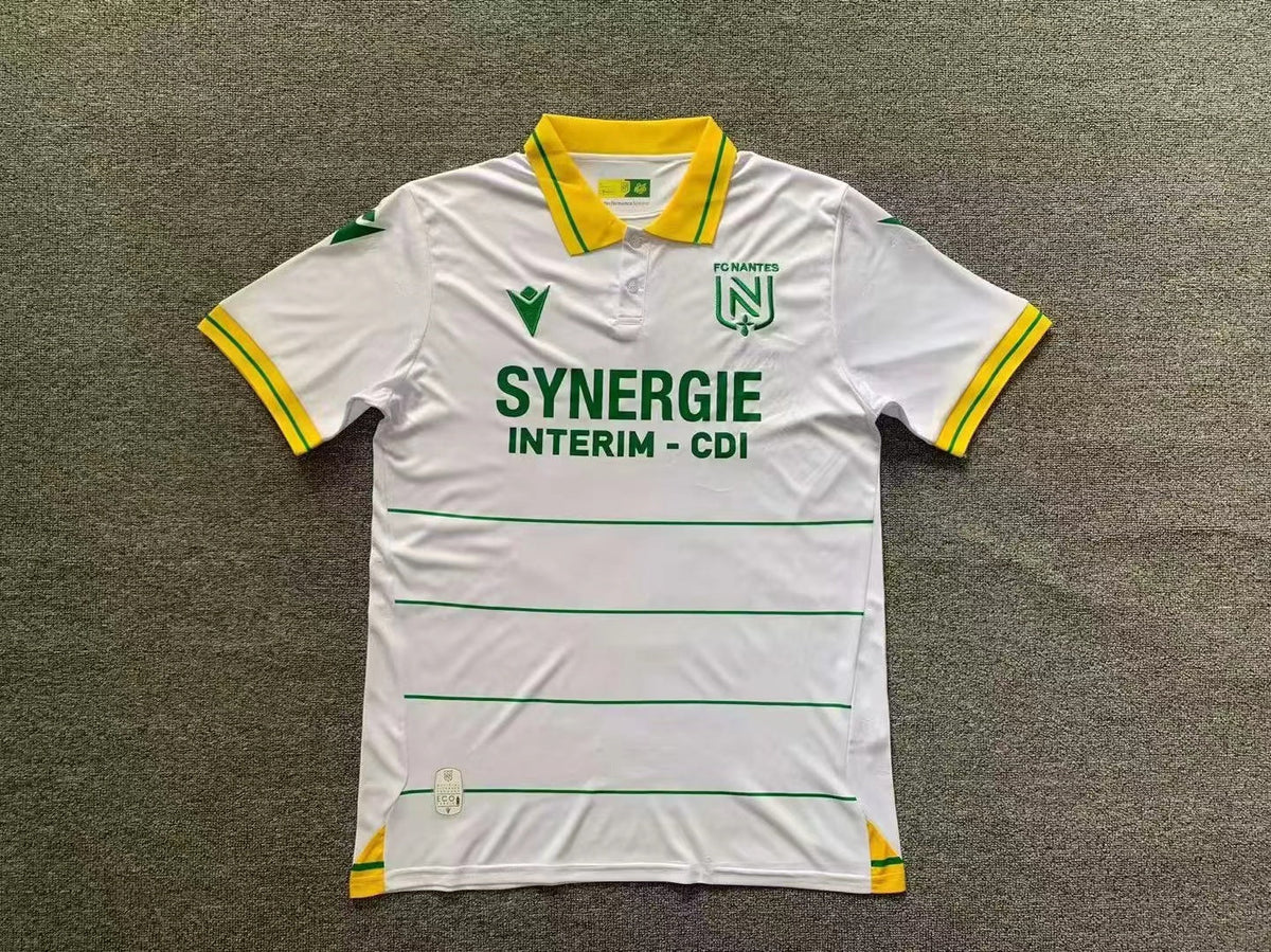 FC Nantes maillot foot extérieur  2023 2024